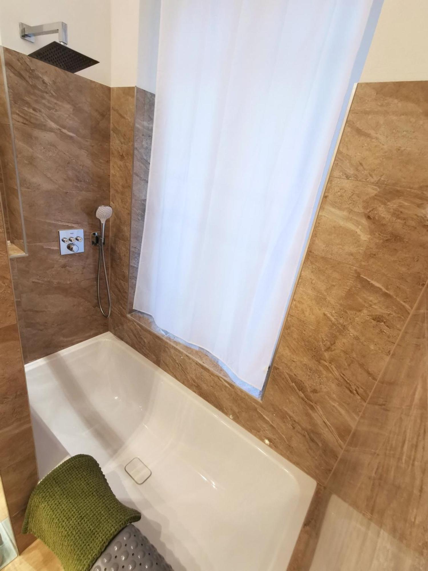 Rheinufer Am Hindenburgpark Apartment Bingen am Rhein Ruang foto